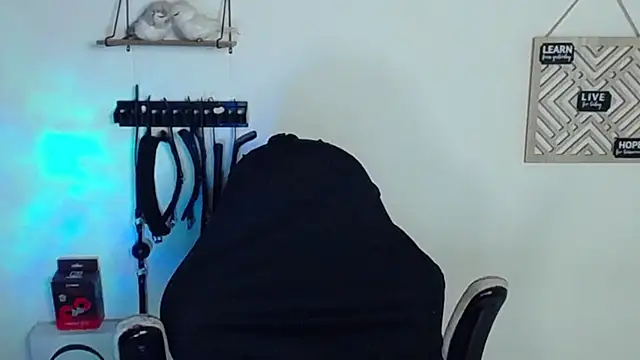 Alan hadid1 online show from January 31, 2025, 12:50 am