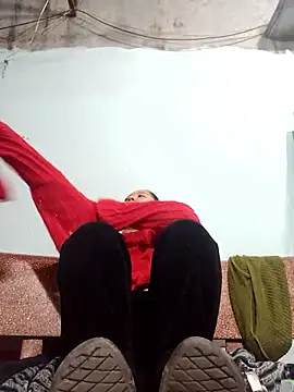 Queen 18200 online show from January 6, 2026, 9:18 pm