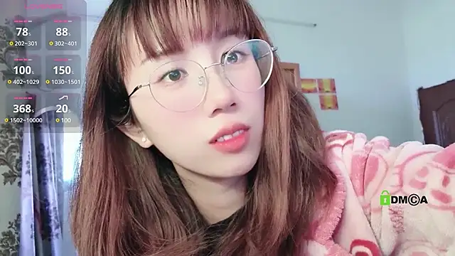 Snapshot of Lili_666 chatting on January 2, 2025, 2:22 am Lili 666 online show from January 2, 2025, 2:22 am