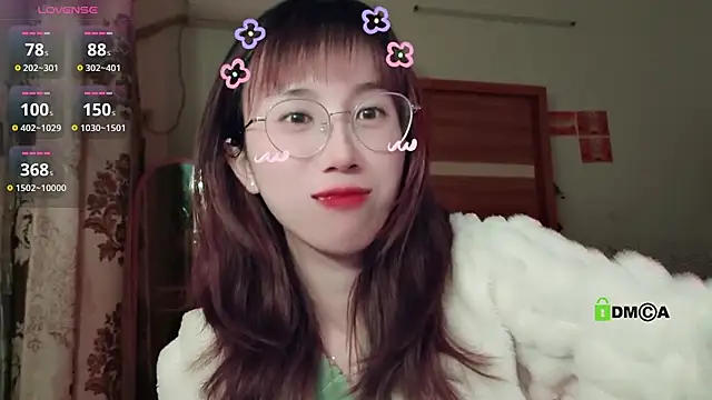 Snapshot of Lili_666 chatting on January 12, 2025, 3:57 pm Lili 666 online show from January 12, 2025, 3:57 pm