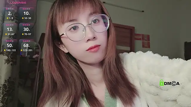 Snapshot of Lili_666 chatting on February 5, 2025, 3:42 pm Lili 666 online show from February 5, 2025, 3:42 pm