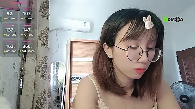 Snapshot of Lili_666 chatting on September 28, 2025, 1:44 am Lili 666 online show from September 28, 2025, 1:44 am