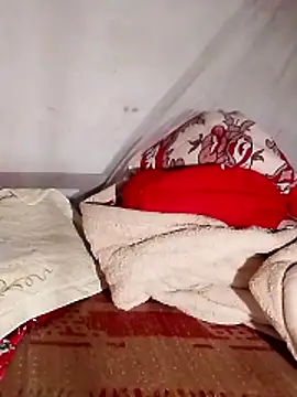 Snapshot of Hotpussy3ox chatting on February 13, 2026, 8:27 pm Hotpussy3ox online show from February 13, 2026, 8:27 pm