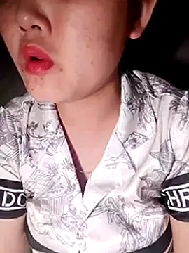 Snapshot of Hotpussy3ox chatting on April 14, 2026, 3:51 pm Hotpussy3ox online show from April 14, 2026, 3:51 pm