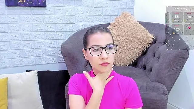 Snapshot of Miranda_doll_ chatting on November 11, 2025, 12:27 pm Miranda doll online show from November 11, 2025, 12:27 pm