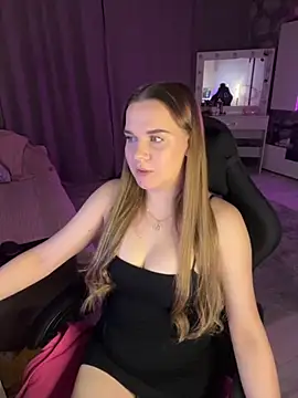 Lexi noah online show from October 5, 2025, 9:34 pm