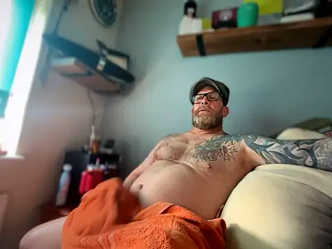 Snapshot of Tattooednakedguy chatting on June 14, 2026, 4:20 pm Tattooednakedguy online show from June 14, 2026, 4:20 pm