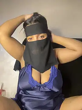 Snapshot of Narimane_maroc chatting on July 16, 2026, 2:39 am Narimane maroc online show from July 16, 2026, 2:39 am