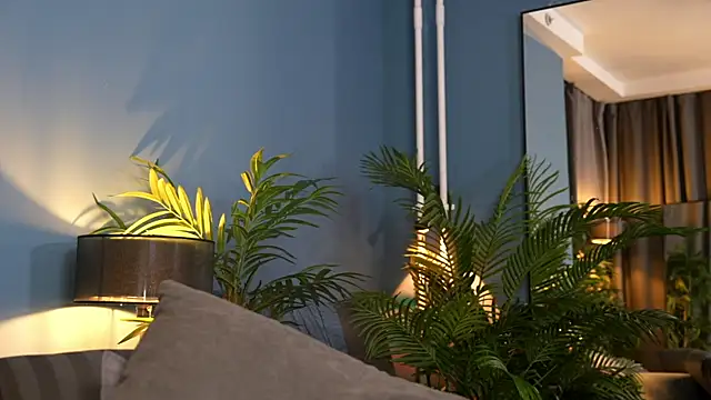  keeti  online show from November 7, 2025, 5:13 pm