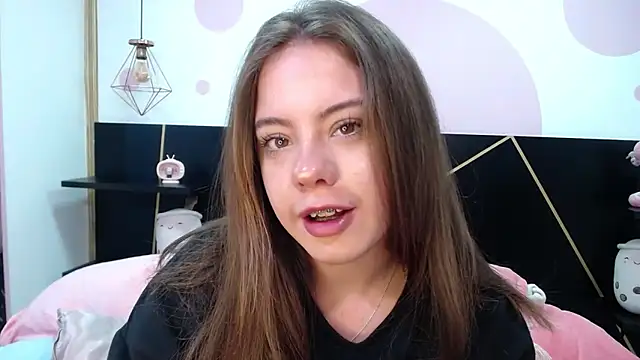 DanniAbbey online show from February 1, 2025, 2:24 pm