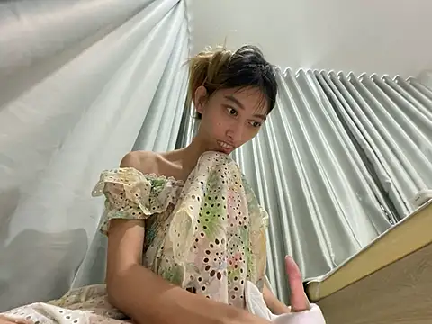 cave18hot online show from February 12, 2025, 8:59 am