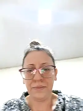 miss hanna07 online show from December 5, 2025, 9:18 am