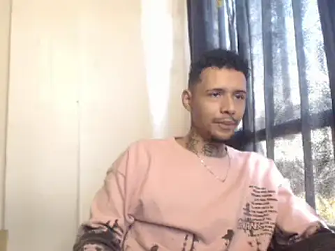 RickyGrey77 online show from December 11, 2024, 7:46 pm