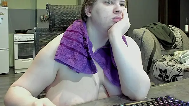 1lindsey1 online show from February 28, 2025, 12:31 pm