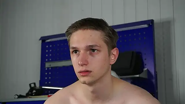 dustyn fox online show from February 26, 2026, 7:24 pm