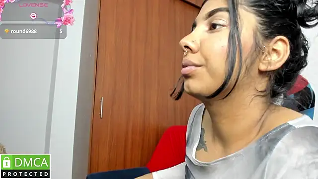 jasmine bunny  online show from January 26, 2025, 9:18 pm