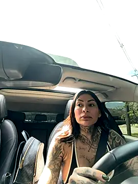 Iam Annii online show from October 31, 2025, 6:53 pm