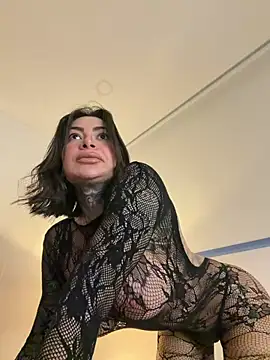 Snapshot of Iam_Annii chatting on December 21, 2025, 11:01 pm Iam Annii online show from December 21, 2025, 11:01 pm