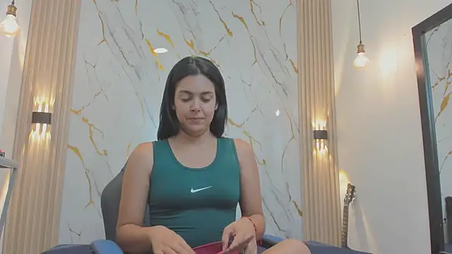 ciara connor online show from March 2, 2026, 7:32 pm