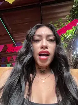 Effy Bonny online show from March 6, 2025, 6:48 pm