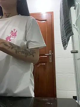 Effy Bonny online show from October 5, 2025, 2:48 pm