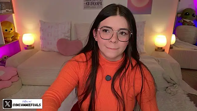 cammiefoalss online show from April 1, 2026, 7:00 pm