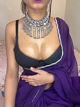 Hot-sexy222 online show from December 19, 2024, 8:45 am