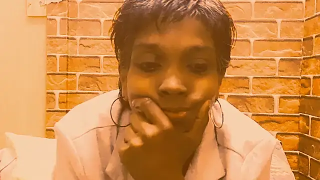 Snapshot of Fuckable_Nasty_MILF chatting on June 10, 2026, 5:07 am Fuckable Nasty MILF online show from June 10, 2026, 5:07 am
