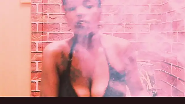 Snapshot of Fuckable_Nasty_MILF chatting on June 16, 2026, 3:36 pm Fuckable Nasty MILF online show from June 16, 2026, 3:36 pm