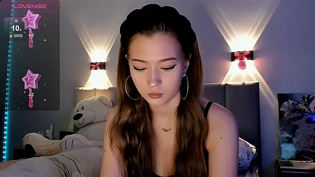 diana nier online show from September 30, 2025, 6:35 pm