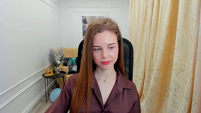 Snapshot of MileyWings chatting on June 2, 2026, 12:29 pm MileyWings online show from June 2, 2026, 12:29 pm