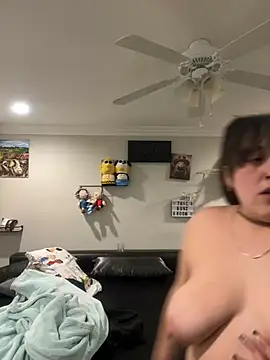 ThicBunz online show from February 16, 2025, 3:26 am