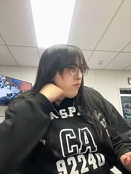 ThicBunz online show from February 17, 2025, 10:58 pm