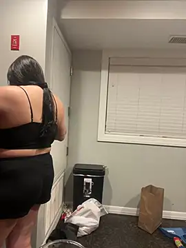 ThicBunz online show from February 21, 2025, 11:10 pm