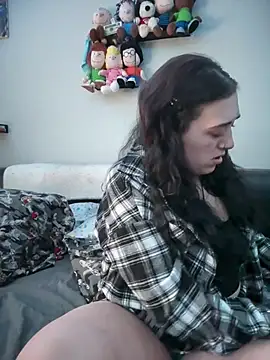 ThicBunz online show from April 4, 2026, 7:55 pm