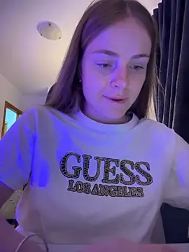 Piinkpandora online show from September 27, 2025, 9:20 pm