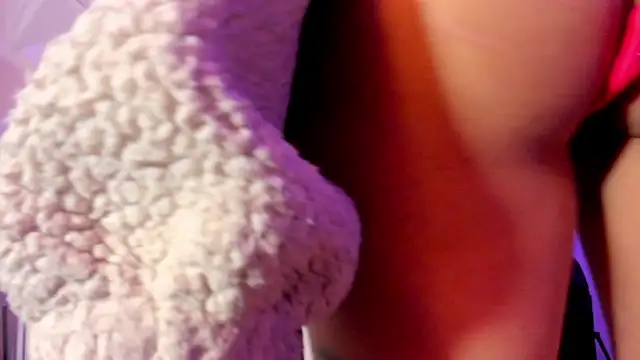 JeyLee online show from March 6, 2025, 5:33 pm