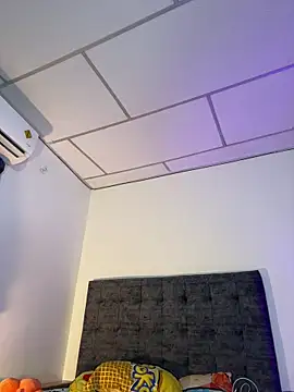 Nathan Bluee online show from November 22, 2025, 4:06 pm