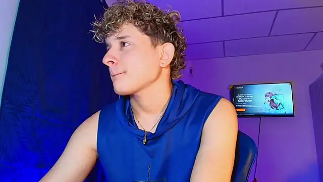 Snapshot of Nathan_Bluee chatting on July 22, 2026, 4:32 pm Nathan Bluee online show from July 22, 2026, 4:32 pm