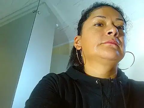 hornymilf 69xxx online show from December 10, 2024, 4:49 pm