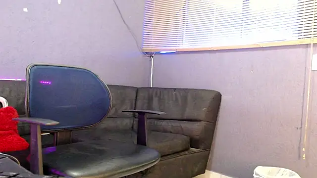 Andy bapho online show from October 19, 2025, 2:18 pm