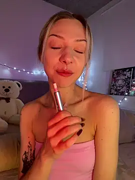  urbestie  online show from July 25, 2026, 10:29 pm