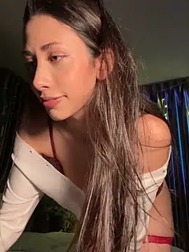 Snapshot of Sophiehii chatting on February 21, 2026, 3:24 pm Sophiehii online show from February 21, 2026, 3:24 pm