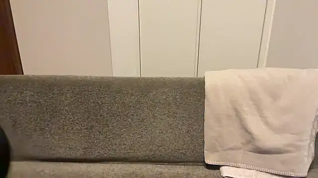 Snapshot of atom0407 chatting on January 24, 2025, 4:49 pm atom0407 online show from January 24, 2025, 4:49 pm