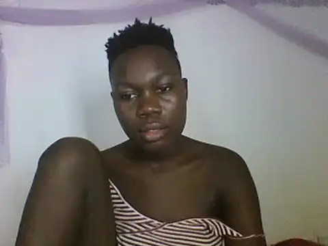 sexyqueen02 online show from February 11, 2025, 10:37 am