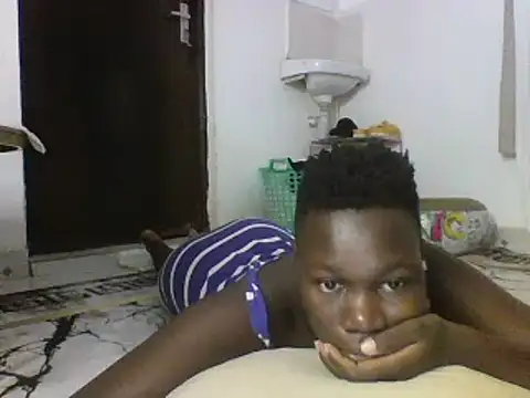 sexyqueen02 online show from February 18, 2025, 2:27 pm