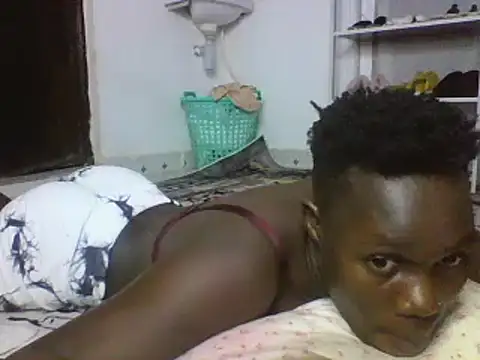 sexyqueen02 online show from February 24, 2025, 2:40 am