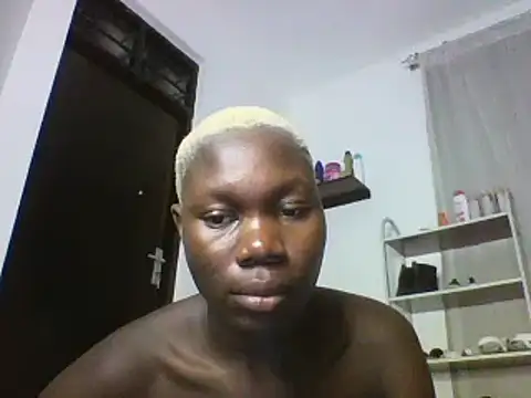 sexyqueen02 online show from March 5, 2025, 2:14 am