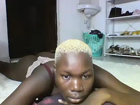 sexyqueen02 online show from March 8, 2025, 3:50 am