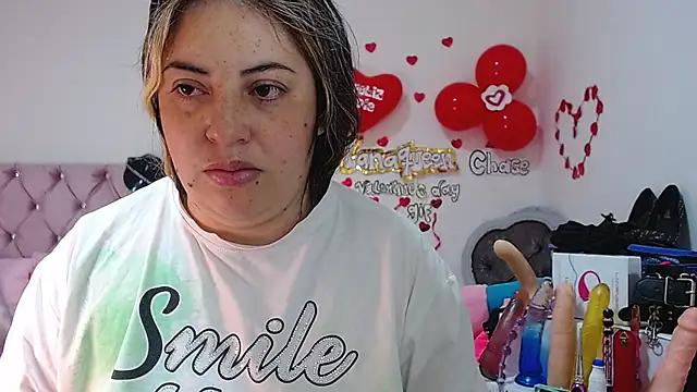 Snapshot of lanaqueen699 chatting on March 18, 2025, 12:25 pm lanaqueen699 online show from March 18, 2025, 12:25 pm